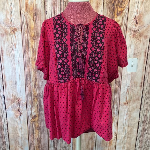 Knox Rose Tops - Knox Rose XL Red & Black with Poke Dot Design Tunic Blouse with Cape Sleeves